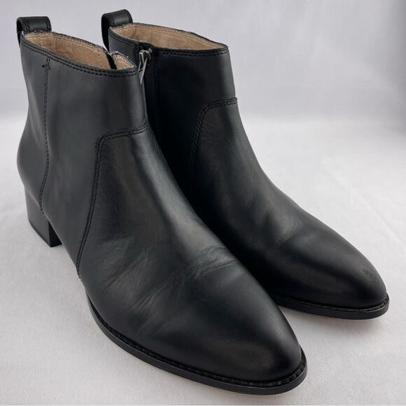 Madewell Camden Leather Ankle Bootie - Picture 1 of 10